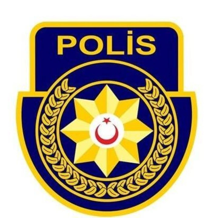 Beton mikseri devrildi