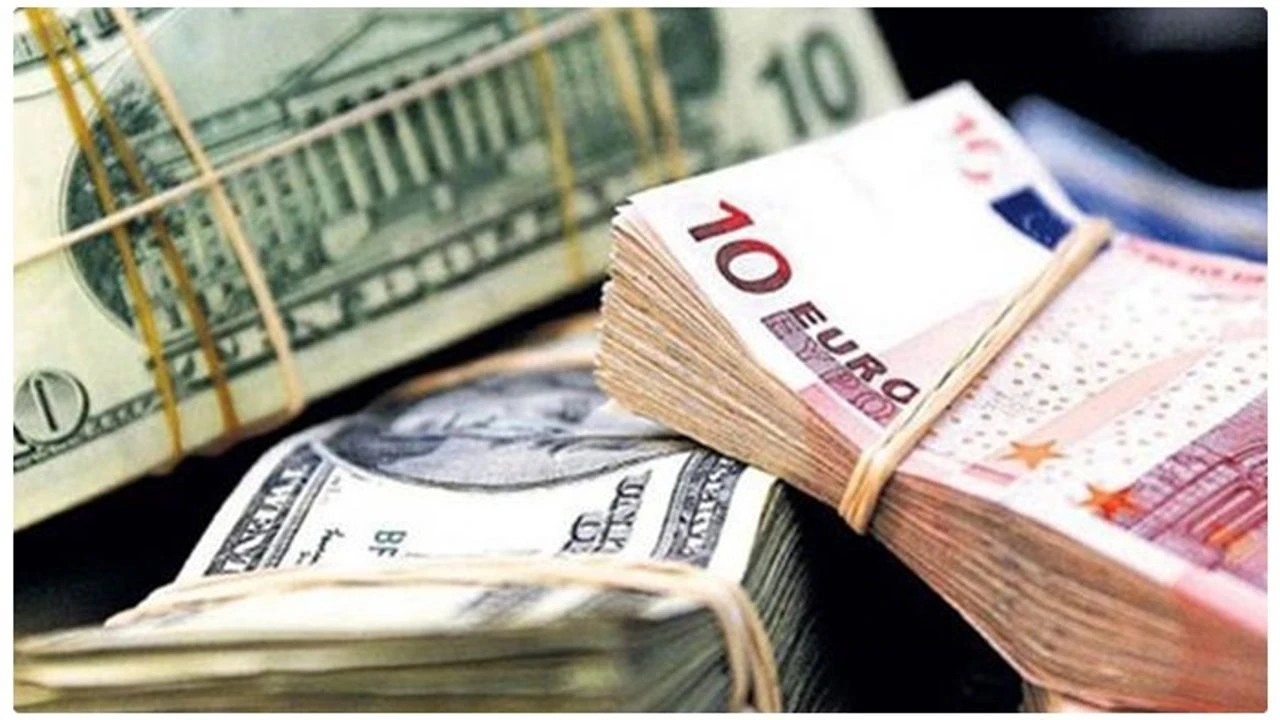 Döviz kurları&#8230; Sterlin 54,15 TL, euro 47,20 TL, dolar 40,75 TL’den işlem görüyor