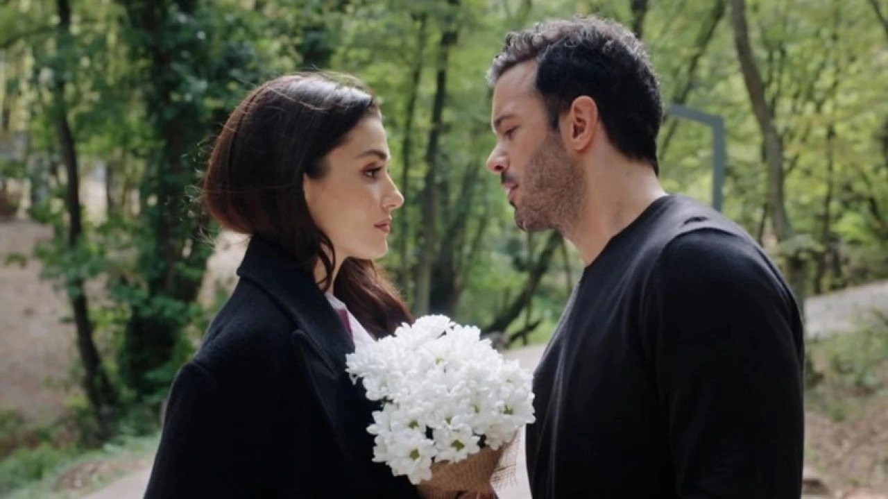 Hande Erçel ve Barış Arduç’tan flaş karar: Cannes seyahati iptal!