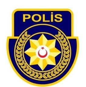Beton mikseri devrildi