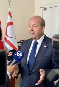 Cumhurbaşkanı Tatar, KKTC'ye direkt uçuşlara engel olunmaması gerektiğini söyledi