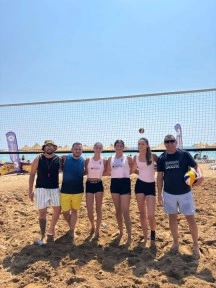 Mehmetçik Üzüm Festivali Amatör Plaj Voleybol Turnuvası başladı