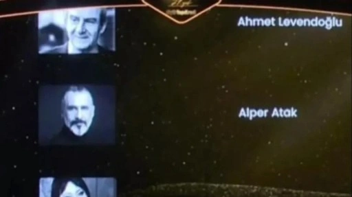 Ödül töreninde akılalmaz hata! Ünlü oyuncu sosyal medyadan çılgına döndü...