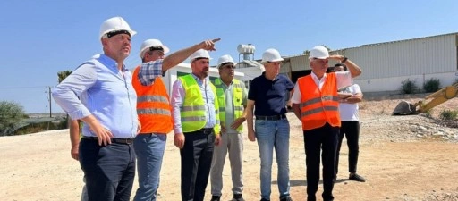 Tarım Bakanı Çavuş, Güzelyurt soğuk hava deposu inşaatını yerinde inceledi