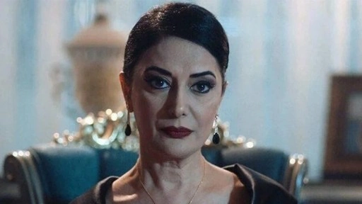 Ünlü oyuncu Veda Yurtsever'den dolandırıcılık uyarısı