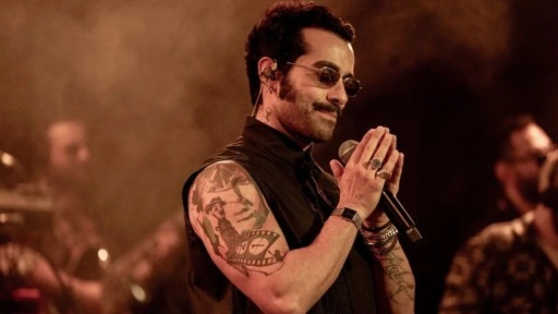 Ünlü sanatçı Gökhan Türkmen'e büyük şok! Eşine hakaret edildi, ortalık karıştı